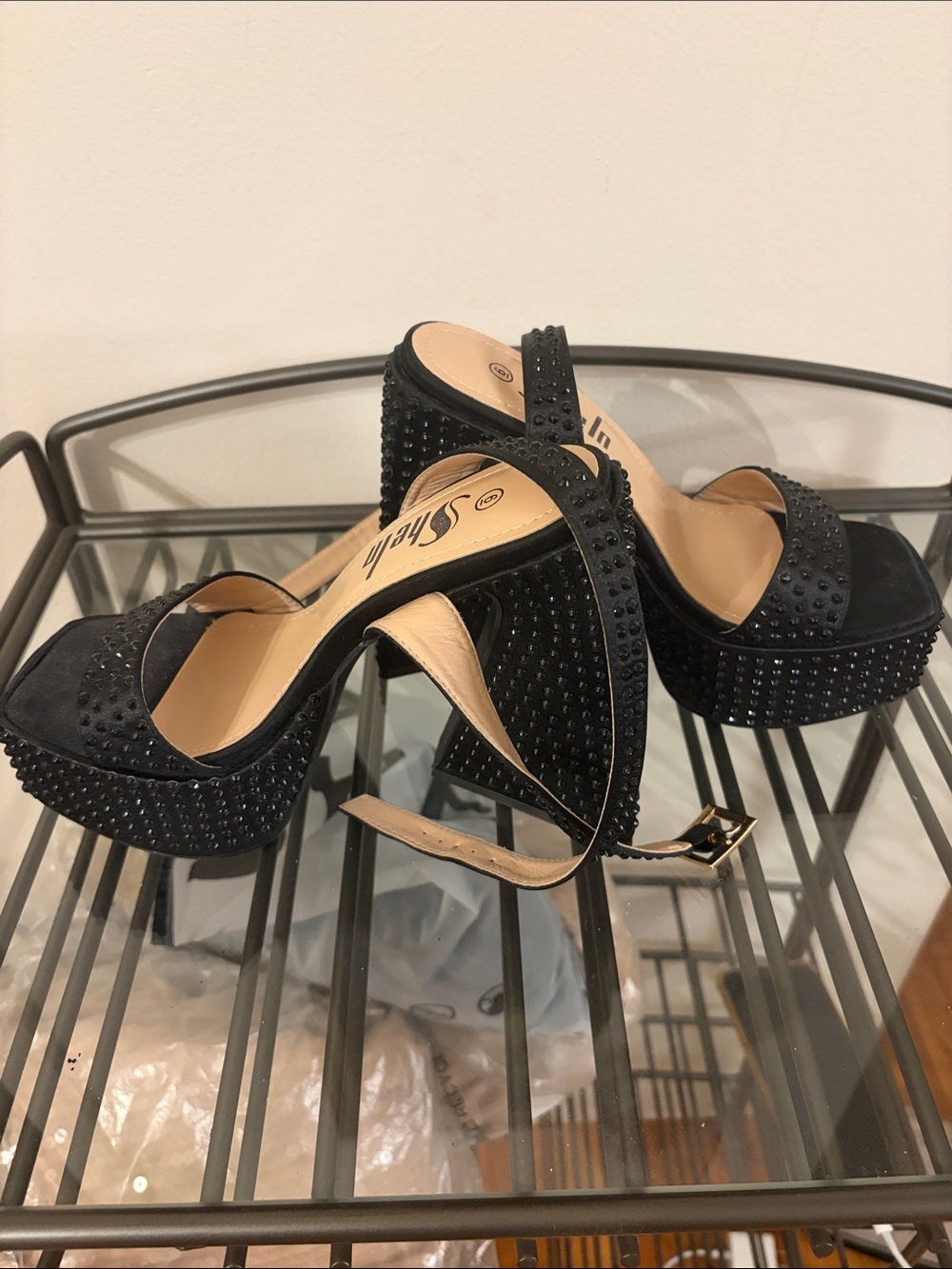 Insanely Gorgeous black rhinestone platforms, size 6